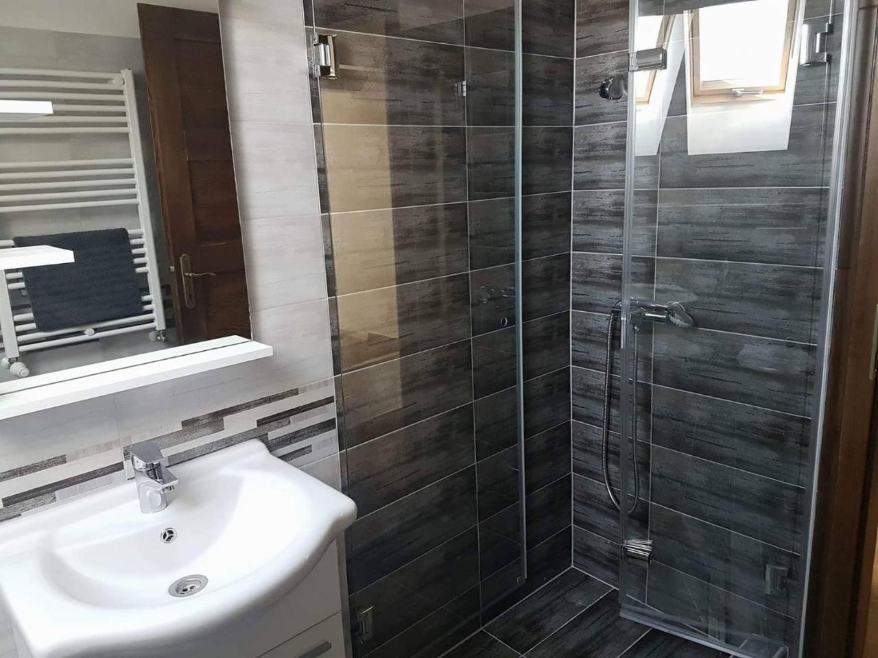Szoloskert Vendeghaz Hotel Pakozd Zewnętrze zdjęcie